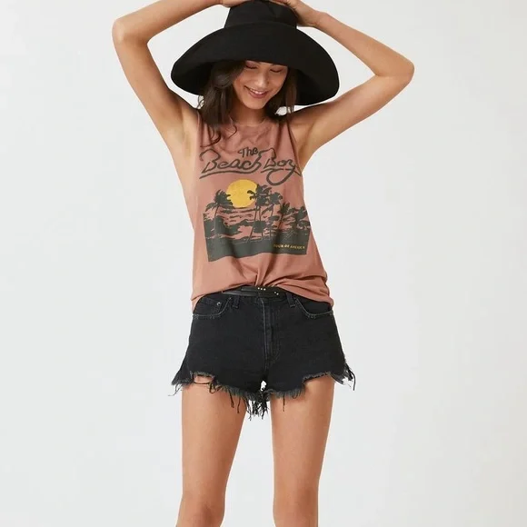 Beach boys graphic tee sz medium from Anthropologie - Picture 1 of 5